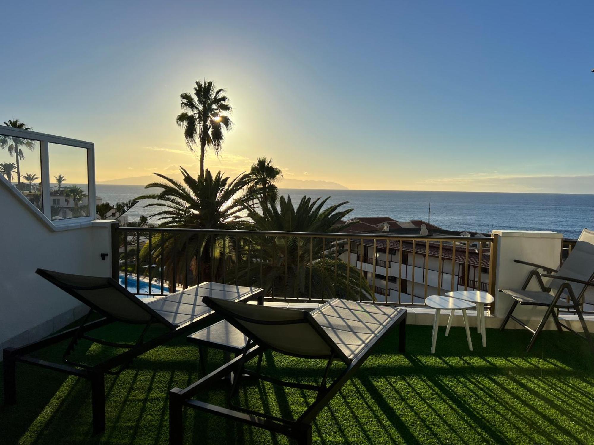 Paulmarie Superior Ocean Lounge Acantilado de los Gigantes
